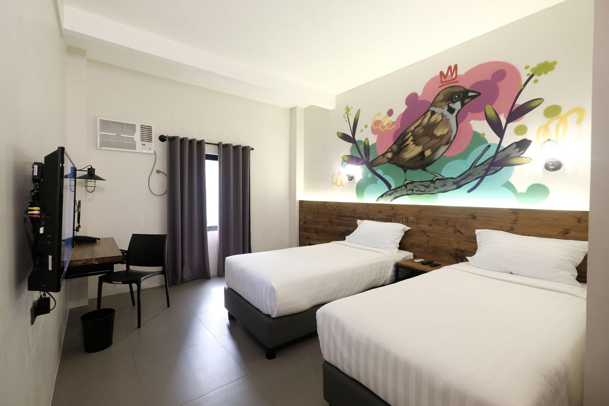 U Hotels Makati Makati City Bagian luar foto